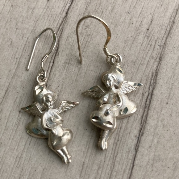 Sterling angel with hearts earrings - Picture 8 of 8